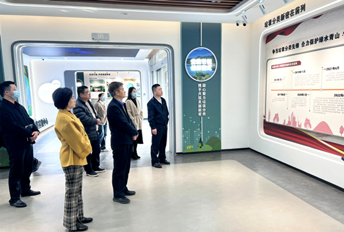 郑州市城市管理局督导调研新密市生活垃圾分拣中心项目建设情况