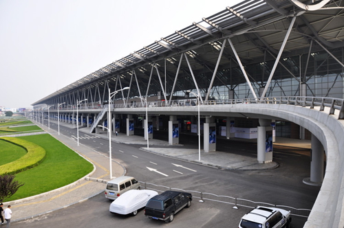 航空港实验区建设将为中原经济区建设提供样板